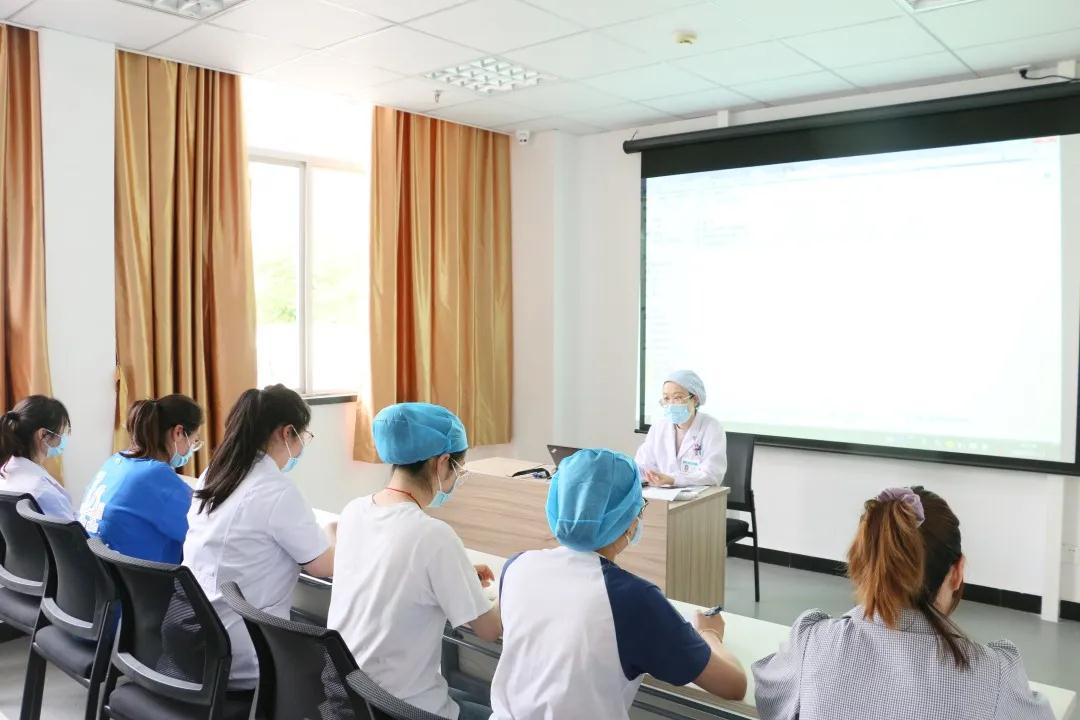 教学讲课.jpg